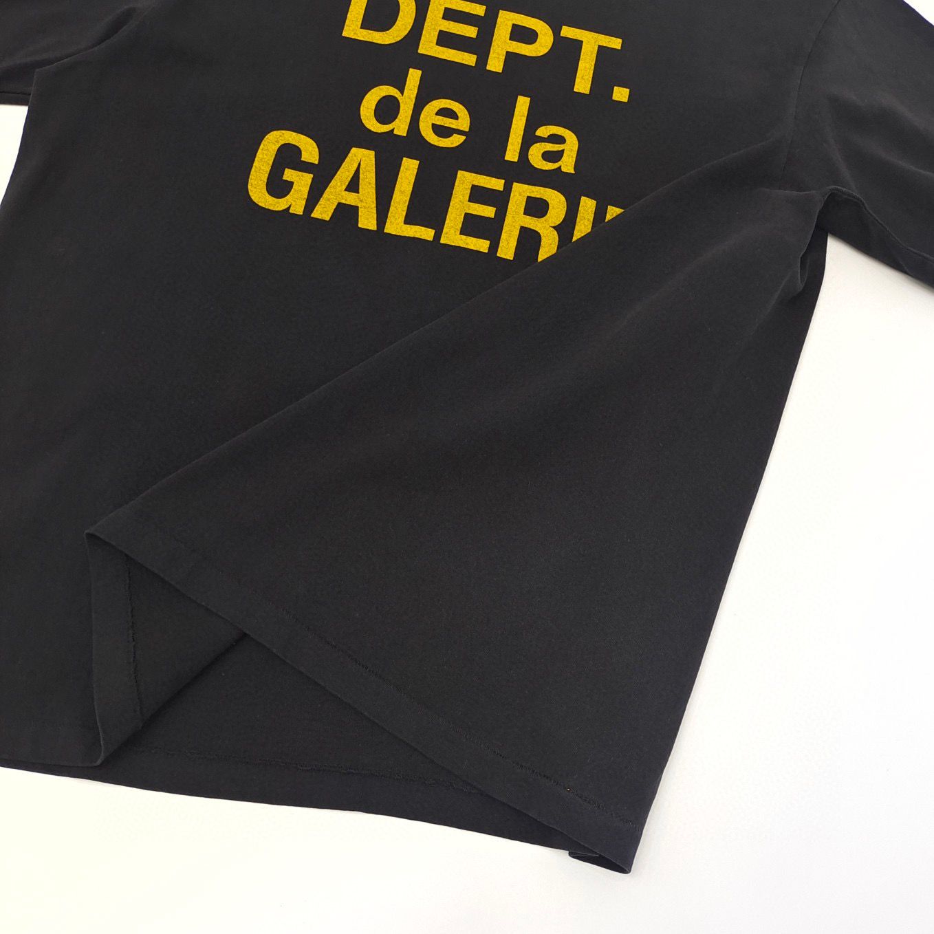 Gallery Department T-Shirt Black