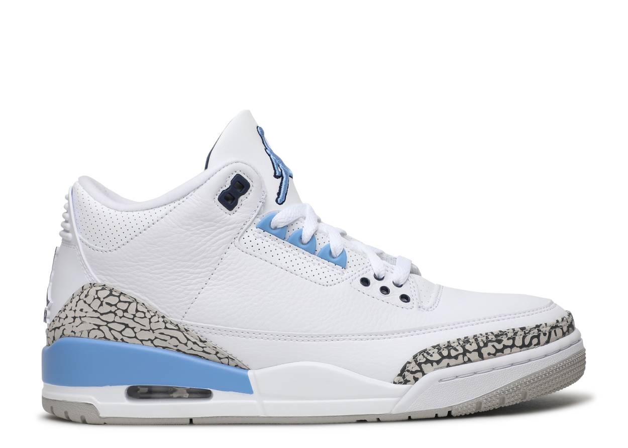 Air Jordan 3 UNC