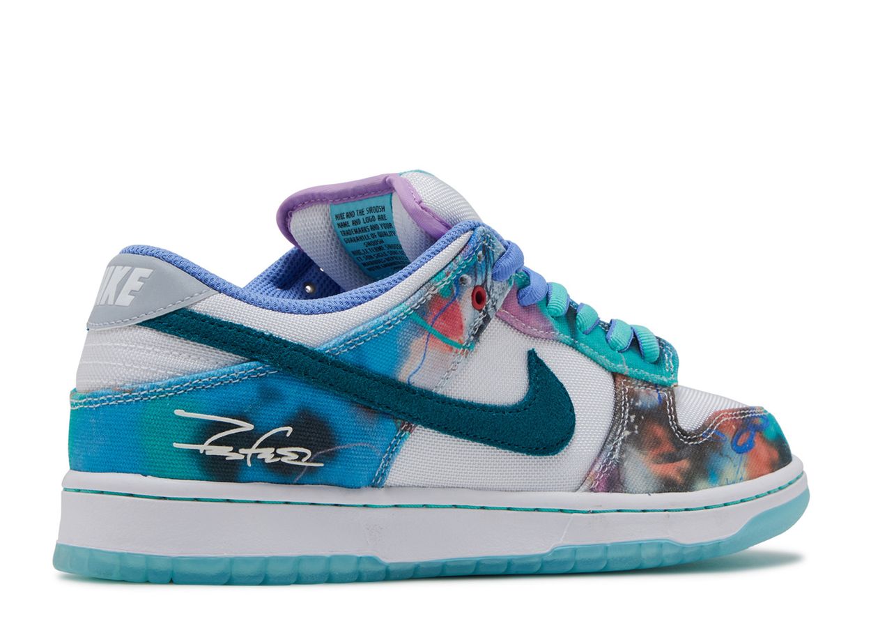 Nike SB Dunk Low Bleached Aqua